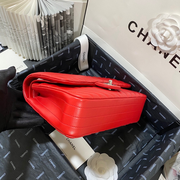 シャネルバッグレプリカ角部分ディテール